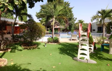 Nguérigne – Villa de 4 chambres plus 2 studios indépendants avec piscine à louer. BV395/1.