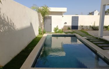 Ngaparou – Villa contemporaine neuve 4 chambres avec piscine à louer.BV444.
