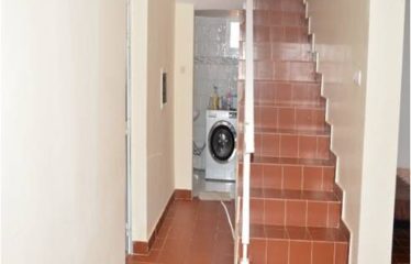 Warang – Villa (bail) 6 chambres avec piscine bord de plage à vendre.BV451.