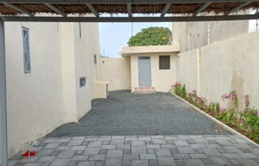 Ngaparou – Villa contemporaine neuve 4 chambres avec piscine à vendre.BV461.