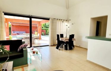 Nguérigne – Villa 3 chambres avec piscine à louer.BV470.