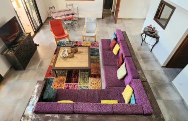 Nianing – Villa 5 chambres avec piscine au bord de la lagune à louer.BV473