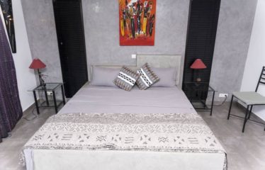 Nguérigne – Sinthiane – Villa contemporaine plain pied 4 chambres avec piscine à vendre.BV468