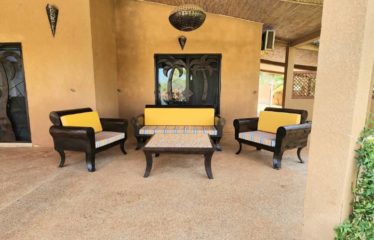 Nianing – Villa 5 chambres avec piscine au bord de la lagune à louer.BV473