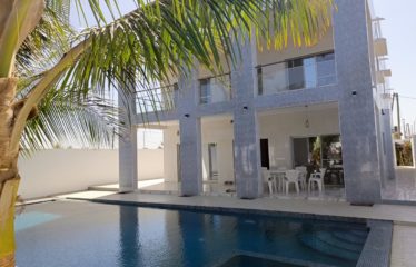 Ngaparou – Villa (R+1) 5 chambres avec piscine à vendre.BV477.