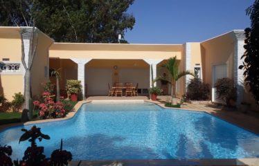 Nguérigne – Villa contemporaine 4 chambres avec piscine en résidence privée à louer.BV481.