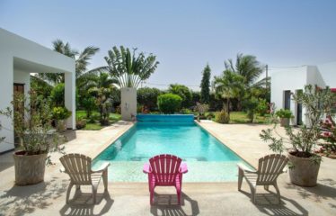 Nguérigne – Villa contemporaine standing 3 chambres et un studio avec piscine à vendre.BV480.