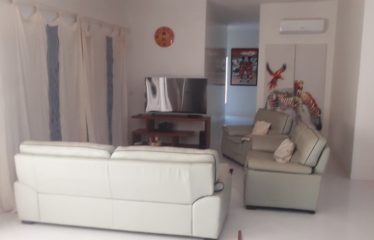 Nguérigne – Villa contemporaine 4 chambres avec piscine en résidence privée à louer.BV481.