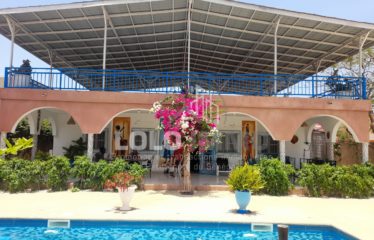 Saly – Villa 3 chambres avec piscine à louer.BV491.