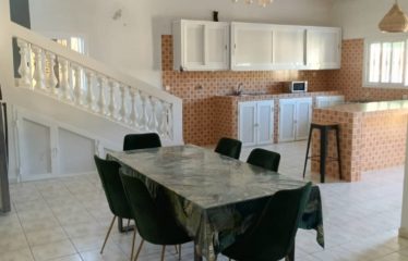 Somone – Villa 5 chambres avec piscine proche de la mer à louer.BV488