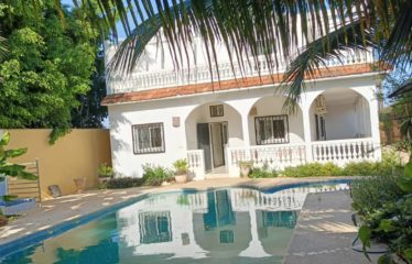 Somone – Villa 5 chambres avec piscine proche de la mer à louer.BV488