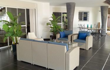 Nguérigne – Villa afro-contemporaine 3 chambres avec piscine à vendre.BV490.