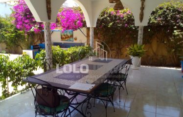 Saly – Villa 3 chambres avec piscine à louer.BV491.