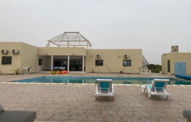 Nguekhokh – Villa 6 chambres avec piscine sur 2 hectares à vendre.BV495.