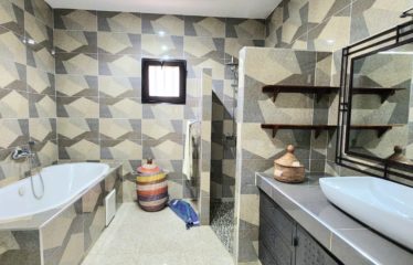 Nguérigne – Villa contemporaine 5 chambres avec piscine à louer.BV498.