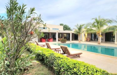 Nguérigne – Villa contemporaine 5 chambres avec piscine à louer.BV498.