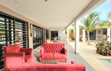 Nguérigne – Villa contemporaine 5 chambres avec piscine à louer.BV498.