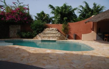 Nguérigne – Villa afro 3 chambres avec piscine à vendre.BV496.