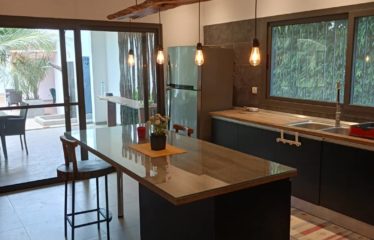 Nguérigne – Villa contemporaine de standing 5 chambres avec piscine à louer.BV501.