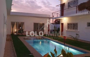 Nguérigne – Villa Maison d&rsquo;hôtes (4 studios indépendants) avec piscine à louer.BV504.