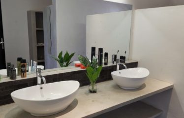 Nguérigne – Villa contemporaine plain pied 4 chambres avec piscine à louer.BV507.