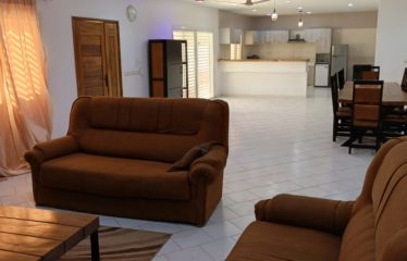 Somone – Villa plain-pied 5 chambres avec piscine à vendre.BV511.