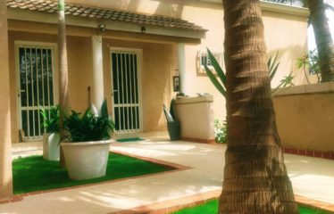 Saly – Villa contemporaine TF plain pied 4 chambres avec piscine proche de la mer à vendre.BV503.