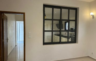 Ngaparou – Villa contemporaine neuve 4 chambres avec piscine à vendre.BV 510.