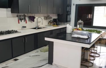 Somone – Villa contemporaine 3 chambres avec piscine à vendre.BV521.