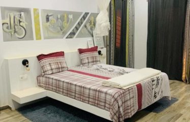 Ngaparou – Villa contemporaine 6 chambres avec piscine à louer.BV520.