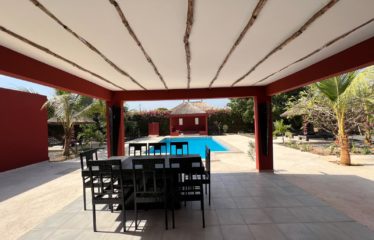 Nguérigne – Villa afro-contemporaine de standing 3 chambres avec piscine à vendre.BV522.