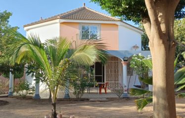 Nguérigne – Villa 2 chambres et sa mezzanine à vendre.BV523
