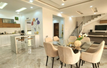 Ngaparou – Villa contemporaine de standing 4 chambres avec piscine à louer.BV524.