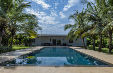 Nguérigne – Villa plain-pied 5 chambres avec piscine à louer.BV527.