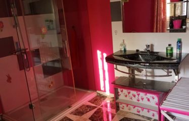 Nguérigne – Villa 2 chambres et sa mezzanine à vendre.BV523