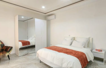 Ngaparou – Villa contemporaine de standing 4 chambres avec piscine à louer.BV525