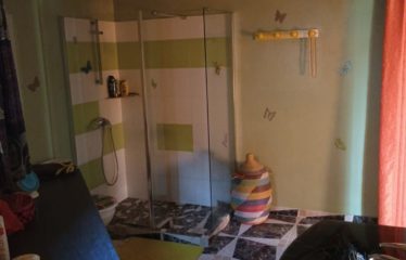Nguérigne – Villa 2 chambres et sa mezzanine à vendre.BV523