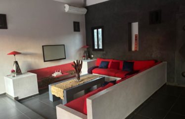 Nguérigne – Villa afro-contemporaine de standing 3 chambres avec piscine à vendre.BV522.