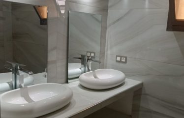 Nguérigne – Villa contemporaine 3 chambres dont 1 indépendante avec piscine à louer.BV536.