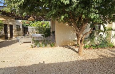 Nguérigne – Villa contemporaine 6 chambres avec piscine à vendre.BV533.