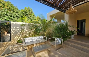 Nguérigne – Villa contemporaine 6 chambres avec piscine à vendre.BV533.