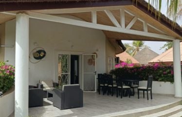Saly – Villa 4 chambres en résidence avec piscine à vendre.BV531