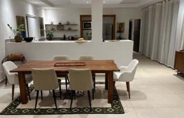 Nguérigne – Villa contemporaine 6 chambres avec piscine à vendre.BV533.