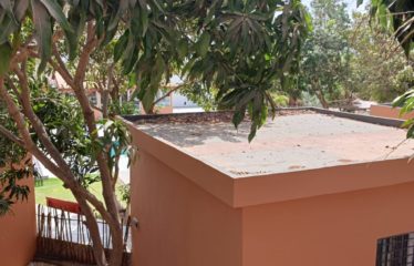 Nguekokh – Keur Gondé – Vaste propriété aménagée avec piscine à vendre.BV535